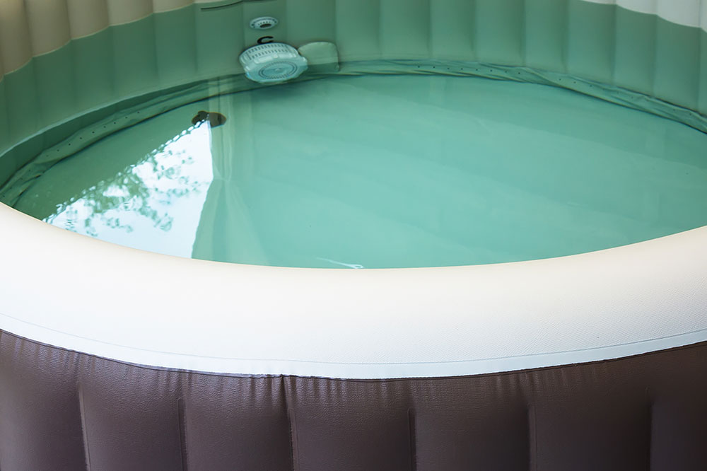 Types and Models of Portable Hot Tubs