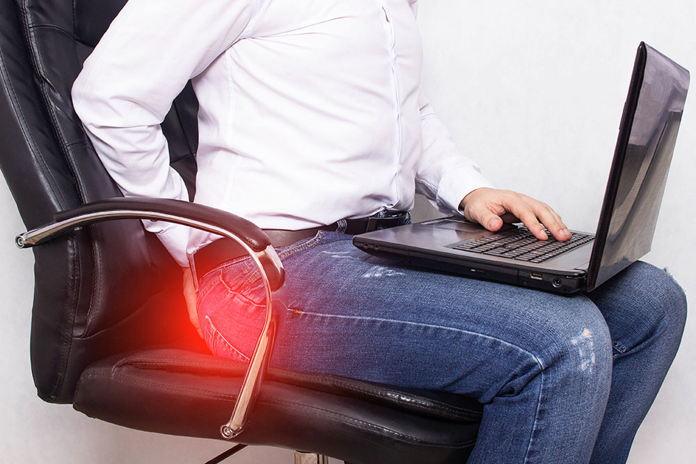 4 Common Symptoms of Hemorrhoids