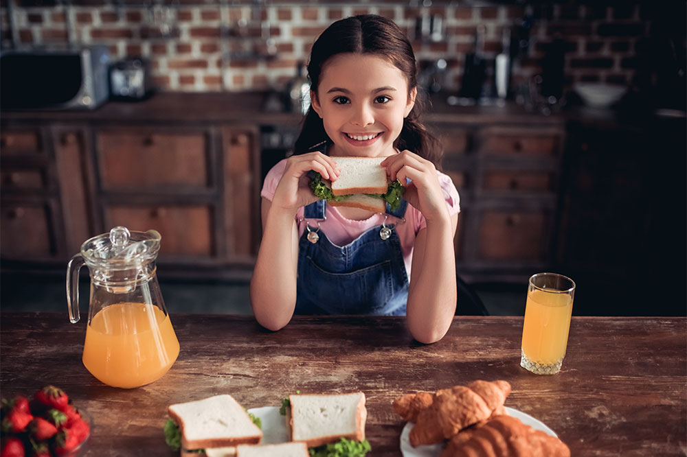 4 Nutritious No-Cook Snacks for Kids